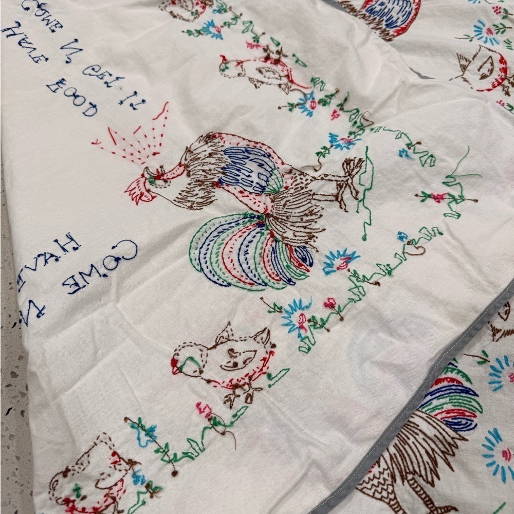 Vintage Farmhouse Rooster and Chickens Tablecloth - Picture 7 of 13